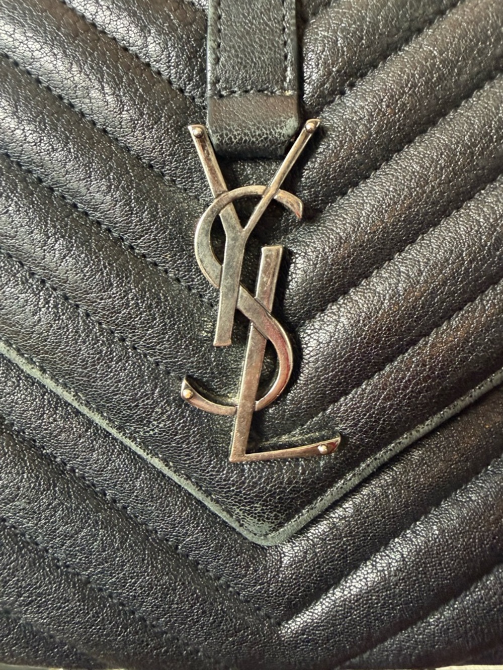 Yves Saint Laurent Black Quilted Crossbody with Silver Chain - Picture 6 of 8